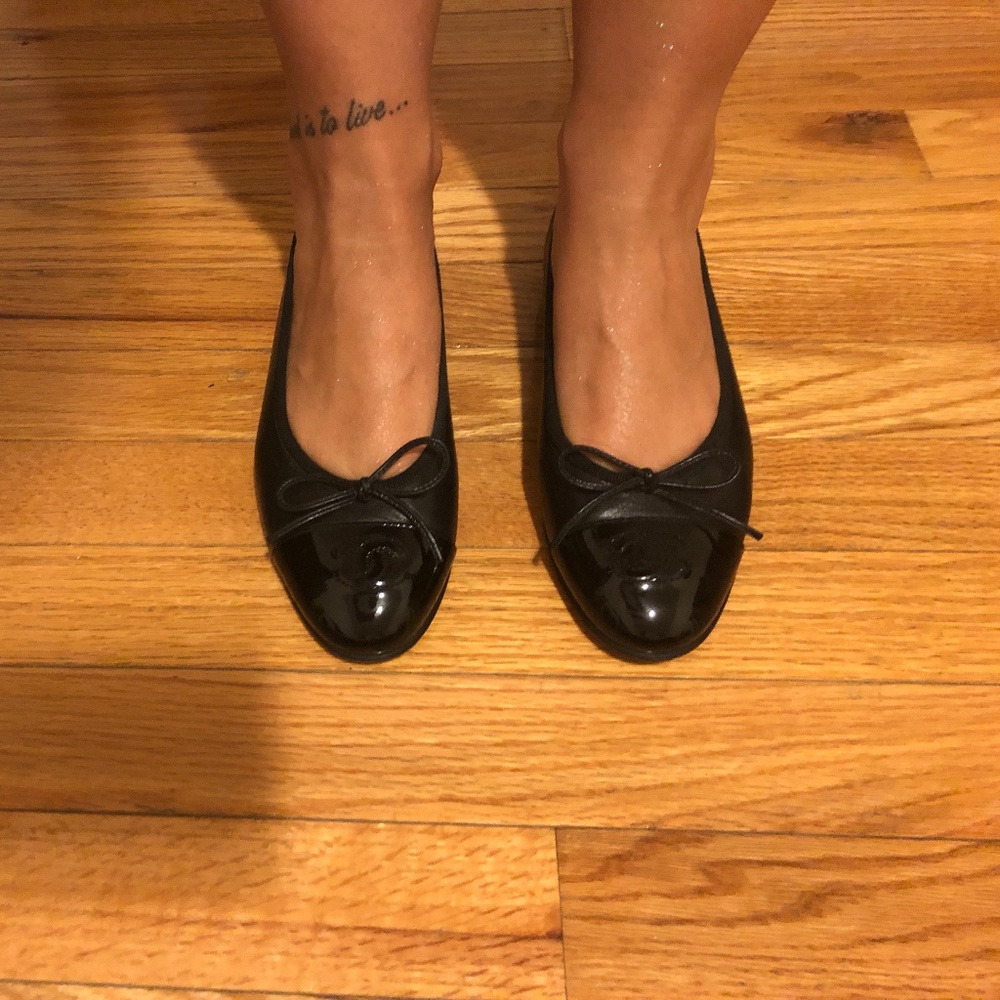 Chanel Ballet Flats / Black Patent Leather / 36.5 - Picture 7 of 9